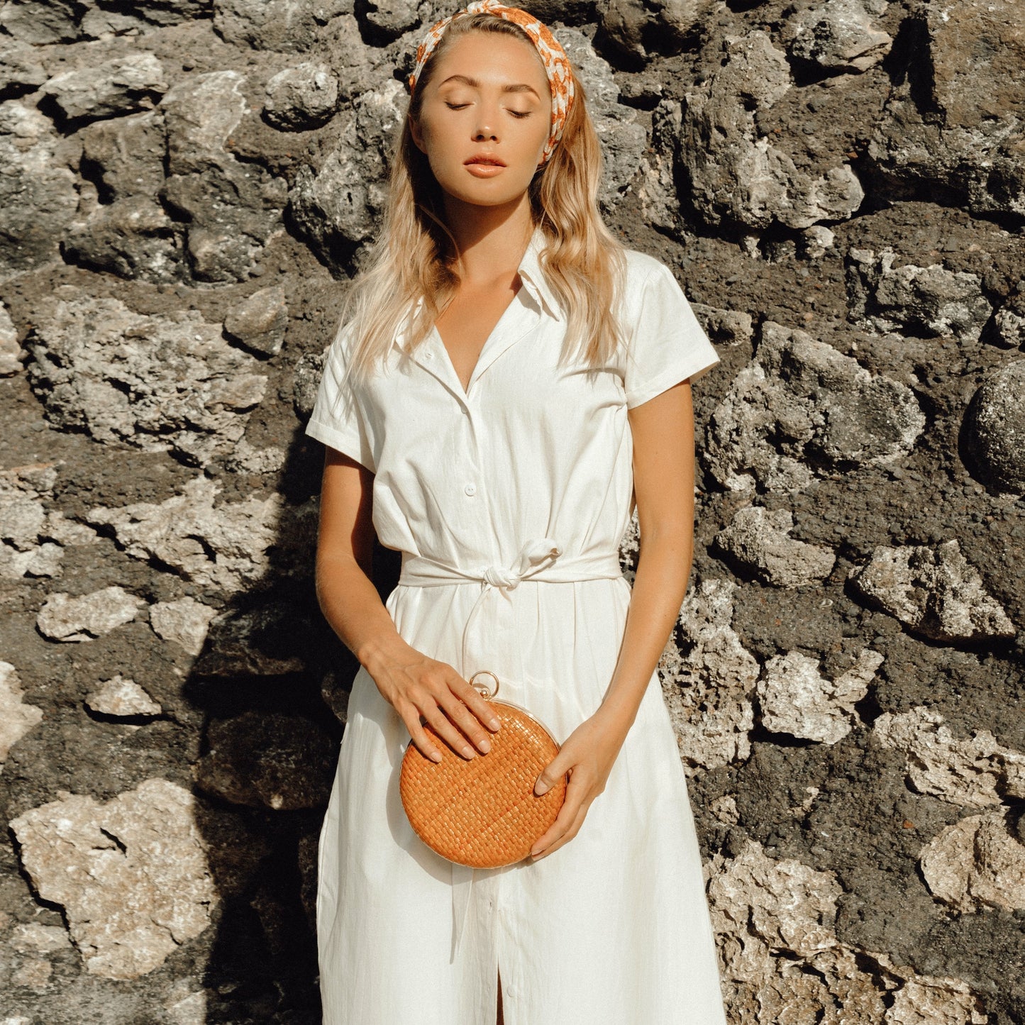 Vestido Midi em Linho Off White - Elegância Natural e Atemporal